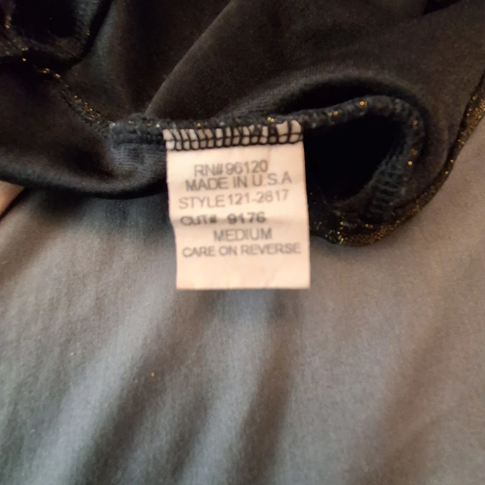 Hot Kiss Black and Gold Sparkle Dress - Picture 8 of 8